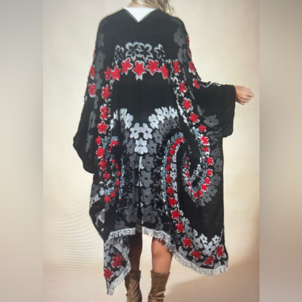 Midnight Rose Embroidered Ruana - Picture 2 of 9